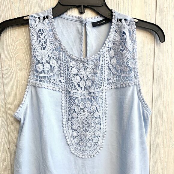 Halogen Blue Sleeveless Blouse Size XS NWT - Picture 2 of 3